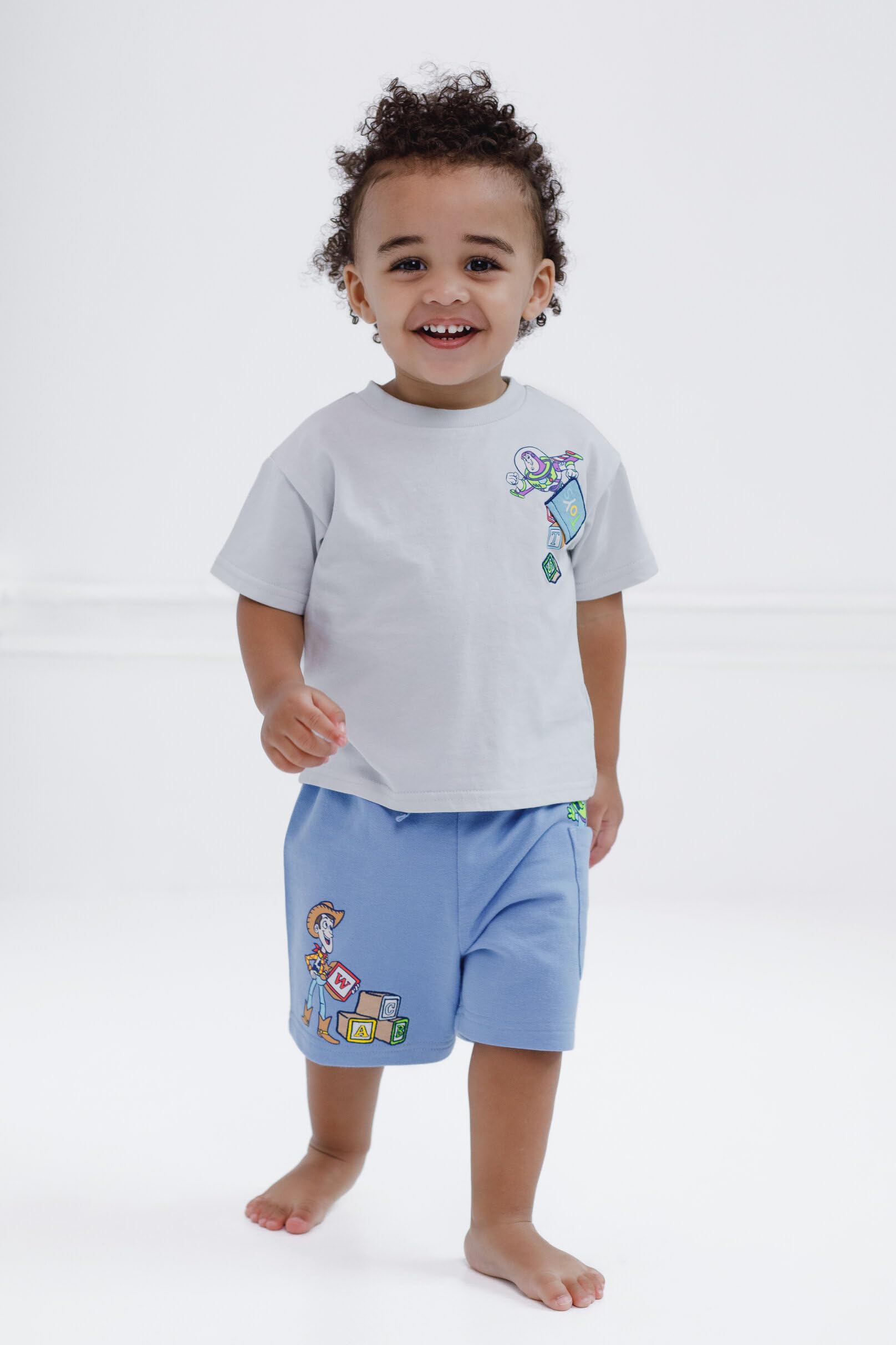 Disney T-Shirt- und Shorts-Outfit-Set für Neugeborene bis Kleinkinder (0–3 Monate – 5)