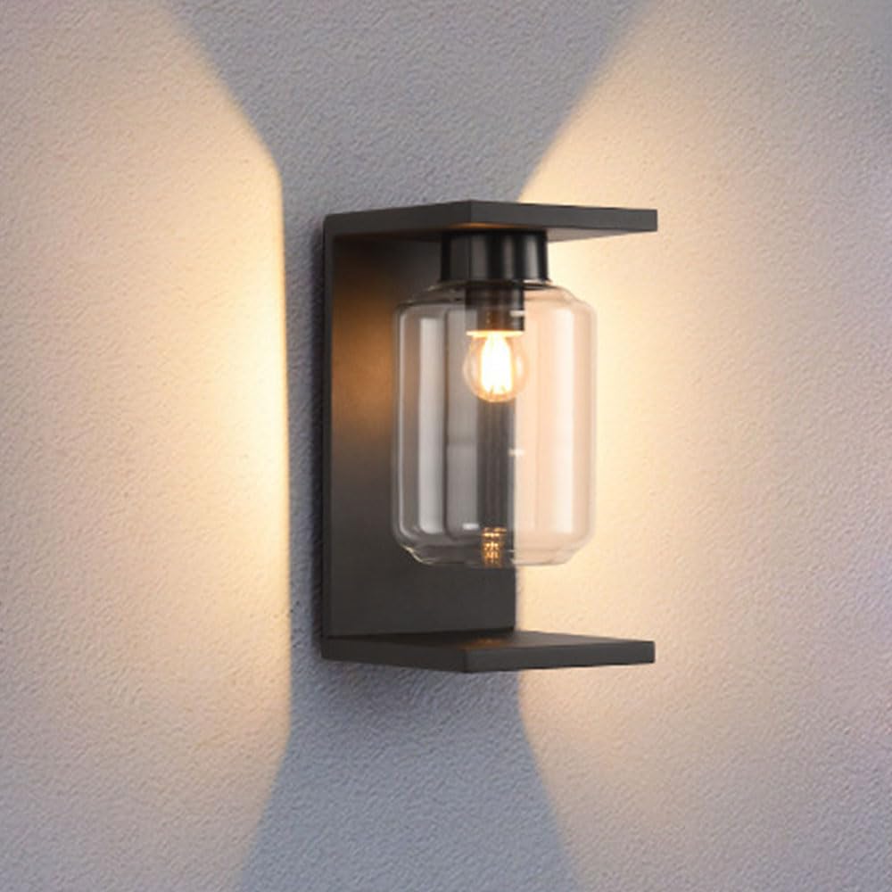 Appliques d'extérieur IP54 étanches pour illuminer la terrasse et le porche