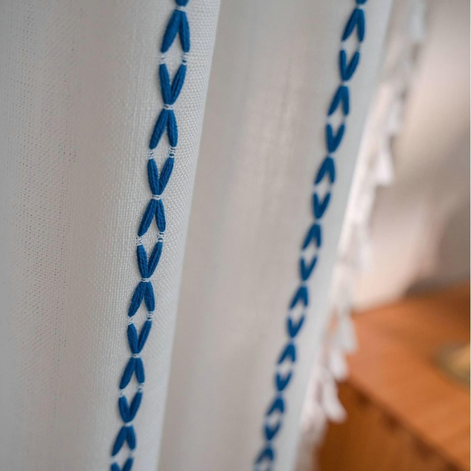 Cortina Salon con Ganchos,2 x 132W x 300H CM,Cortinas Comedor Semiopaca 2 Piezas Bordado a Rayas con Borlas Cortina Habitacion Azul Blanco
