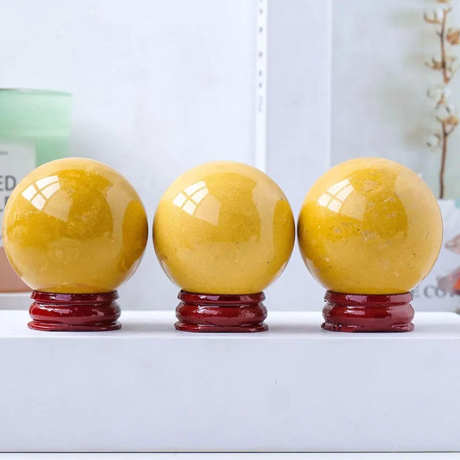 Bola de Cristal de Aventurina Amarilla Natural con Soporte de Madera, Feng Shui Esfera Piedras Preciosas Adornos para Meditación Reiki Terapia de Equilibrio Energético Adivinación(40-50mm)