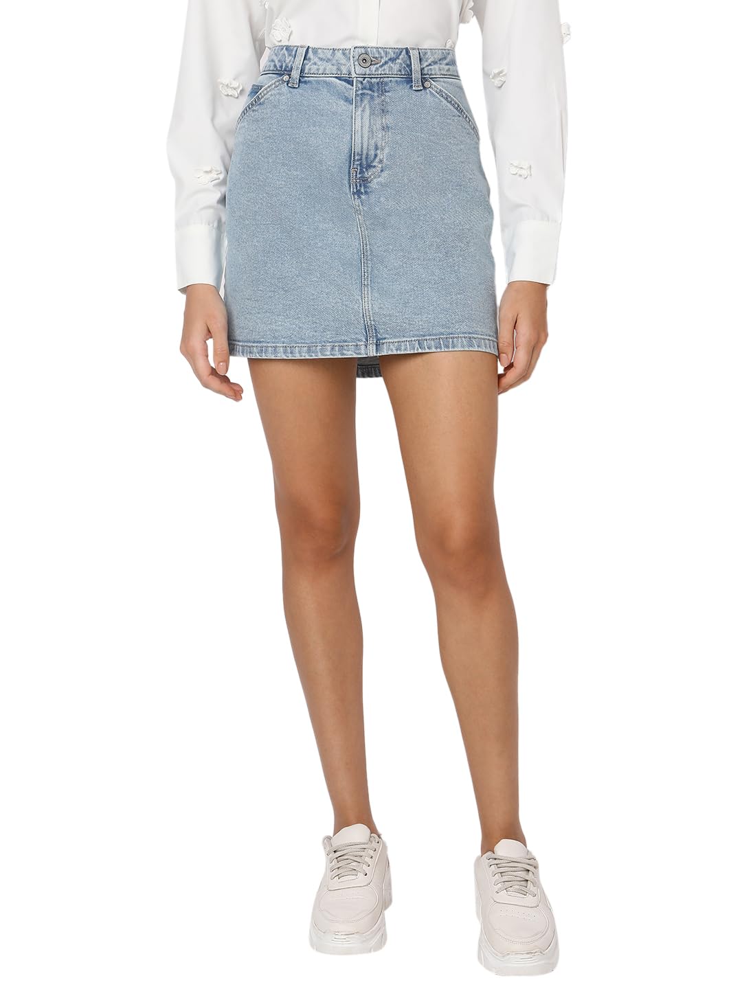 Levi's Women's Medium Wash Denim Mini Skirt in blue