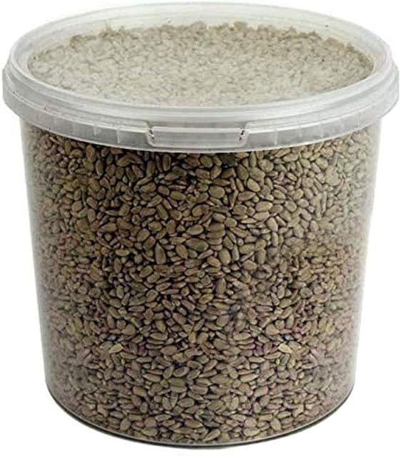 GardenersDream Sunflower Hearts Wild Bird Food | Bakery-Grade Garden Seed Mix | Husk Free and Dehulled No Mess Seeds | Natural and Healthy Feed Mixture | Balanced Vitamin B-6 Recipe (1L Tub)