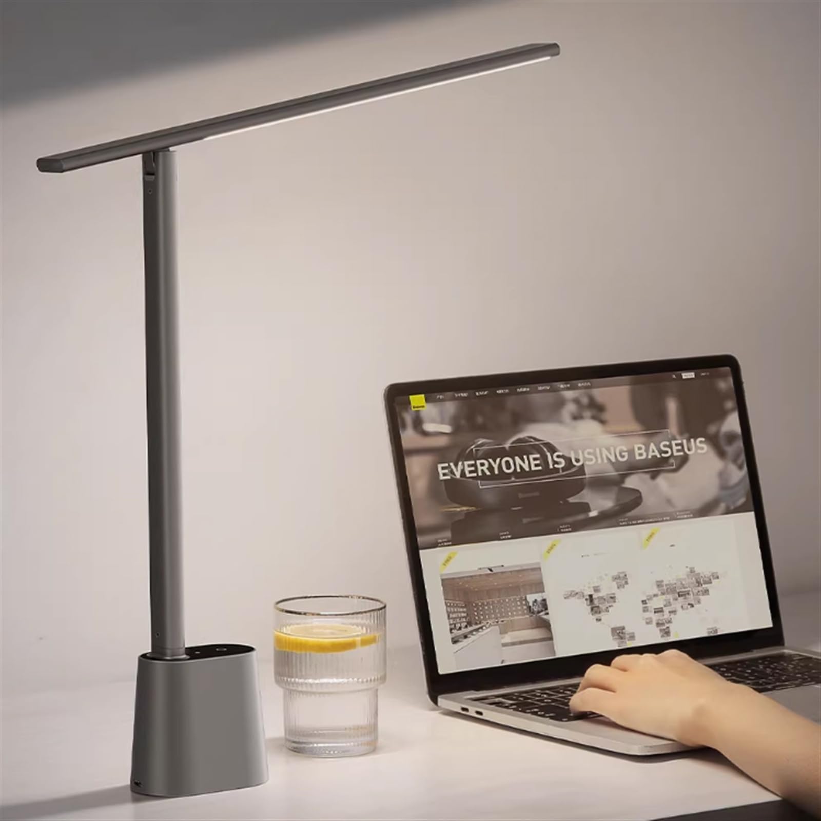 Lámpara Escritorio Lámpara de escritorio LED recargable, luz de lectura plegable con 3 modos de iluminación y atenuación continua, función de memoria, ajuste automático de brillo Flexo de Escritorio (