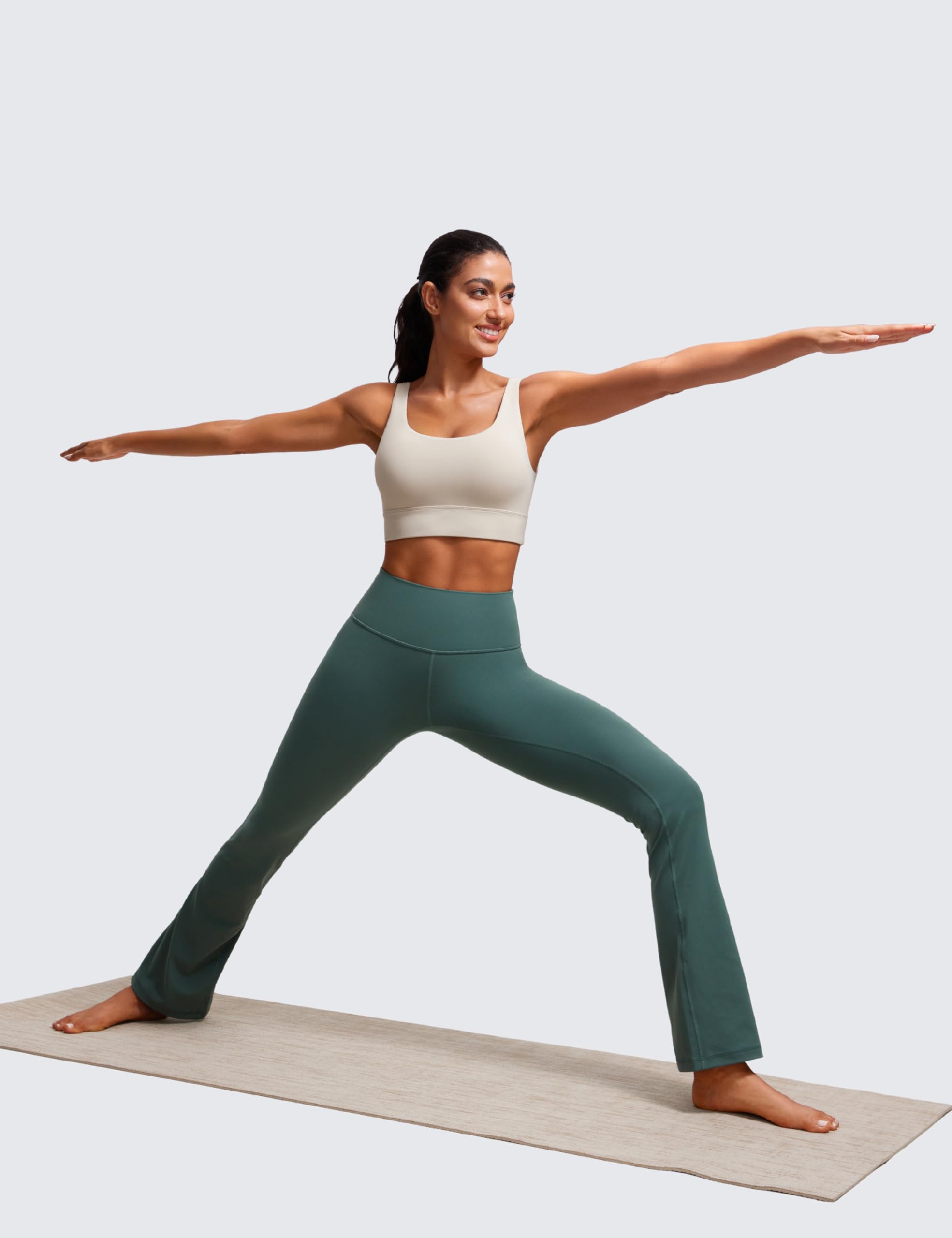 CRZ YOGA Femmes Butterluxe Soutien-Gorge de Sport à Dos en U - Faible Impact Yoga Entraînement Rembourré Haut Court