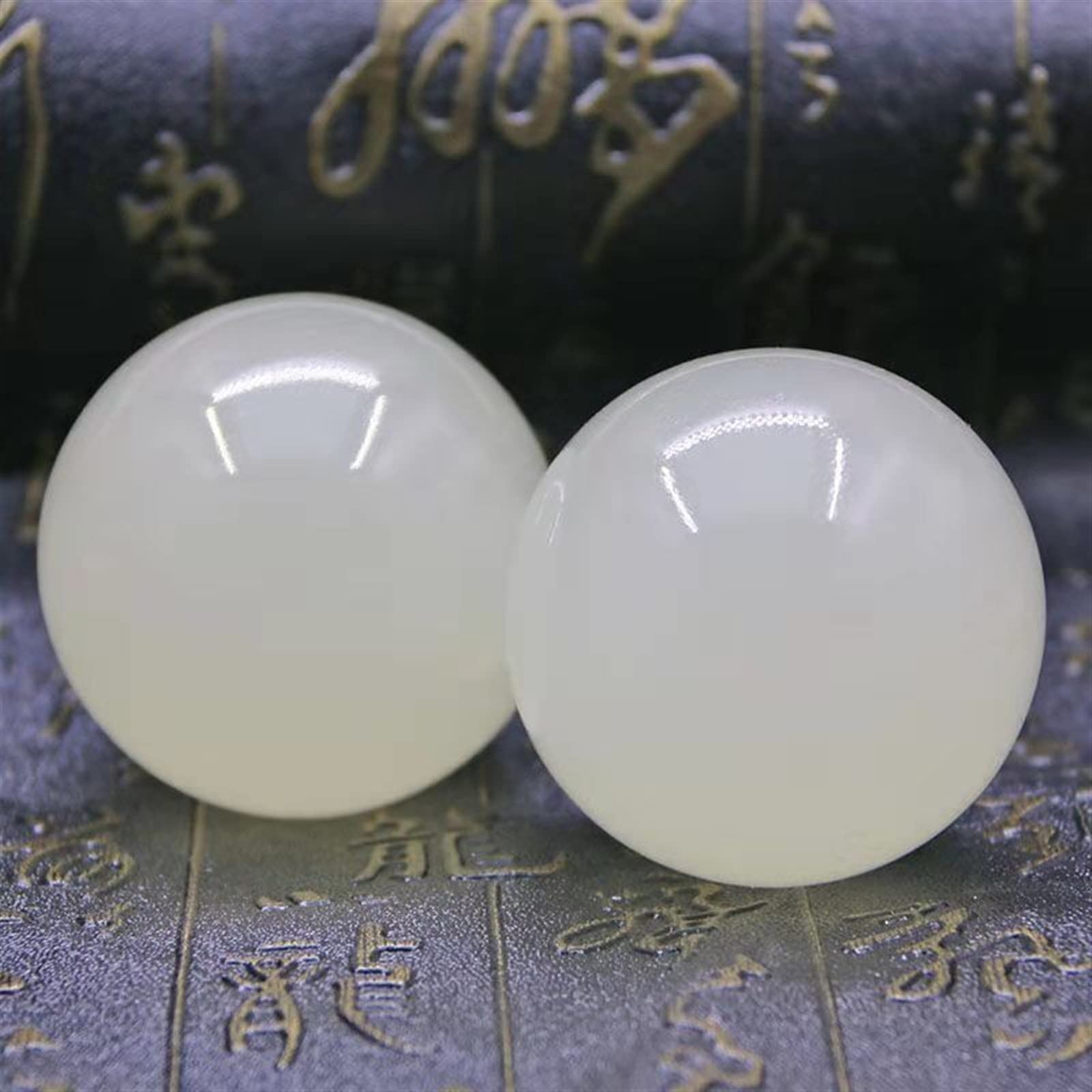 Cristal natural en bruto 1 par 50 mm Natural Jade Baoding Ball Fitness Handball Cuarzo Esfera Relajación Mano Muñeca Ejercicio Masaje Terapia Piedra Inicio Colecciones ( Color : Ice Afghani Jade )