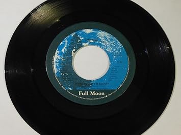Chicago Hard To Say I M Sorry Sonny Think Twice Vinyl 7 45 Full Moon 7 Amazon Com Music