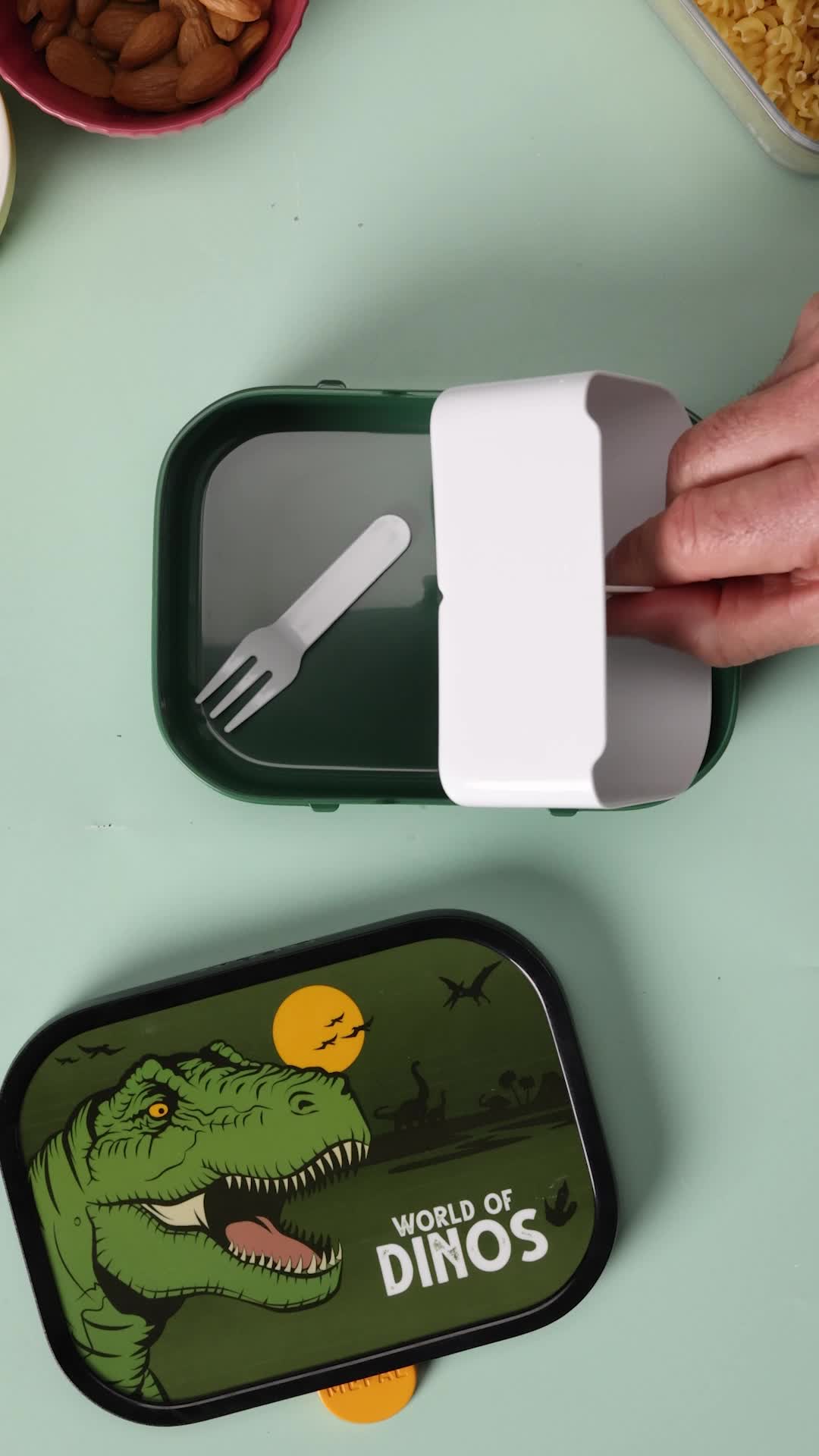 Tefal Set Pranzo E Bottiglia Per Bambini – Motivo Principessa, Lunch Box Con Divisorio E Bottiglia 0,4L
