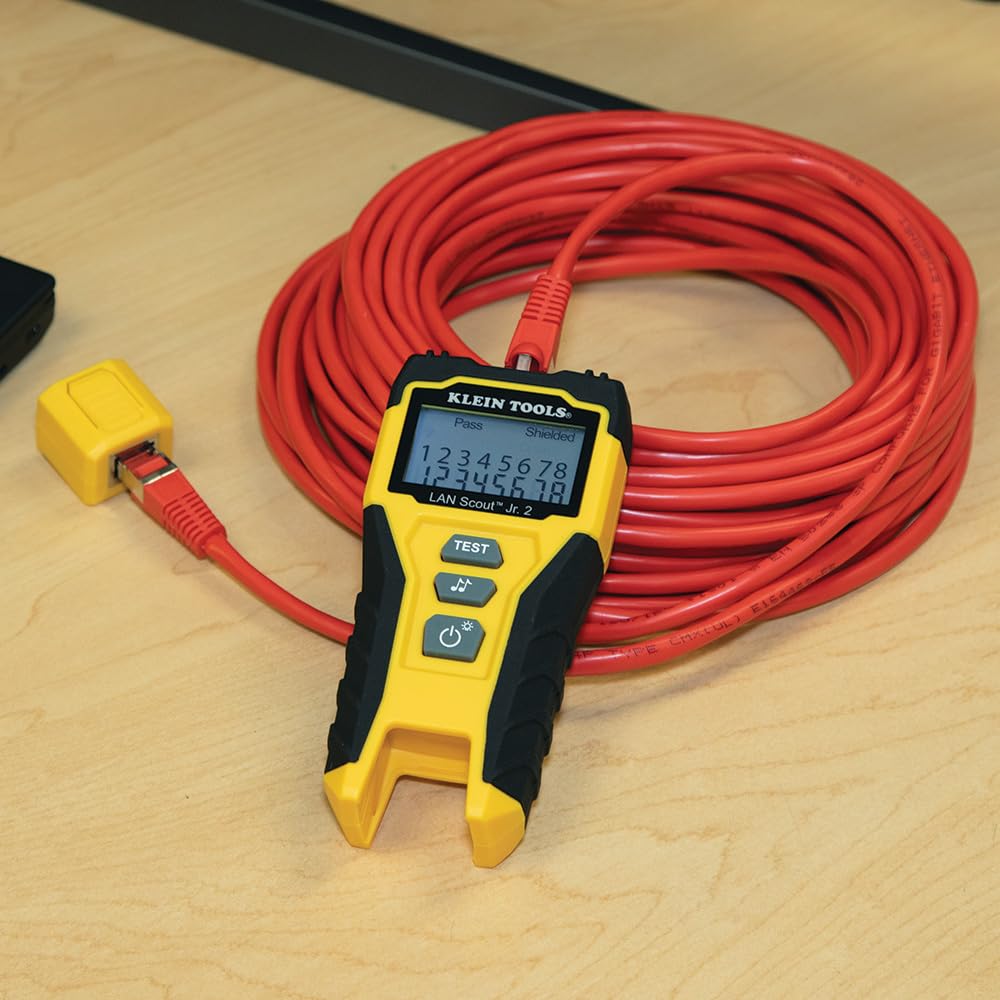 Klein Tools VDV526‑200E | V LAN Scout Jr. 2 Kabeltester | Für Cat 3–7 Netzwerkkabel | RJ45 Test & Toner | LCD mit Hintergrundbeleuchtung | Remote & Batterien inkl | Kompaktes robustes Design