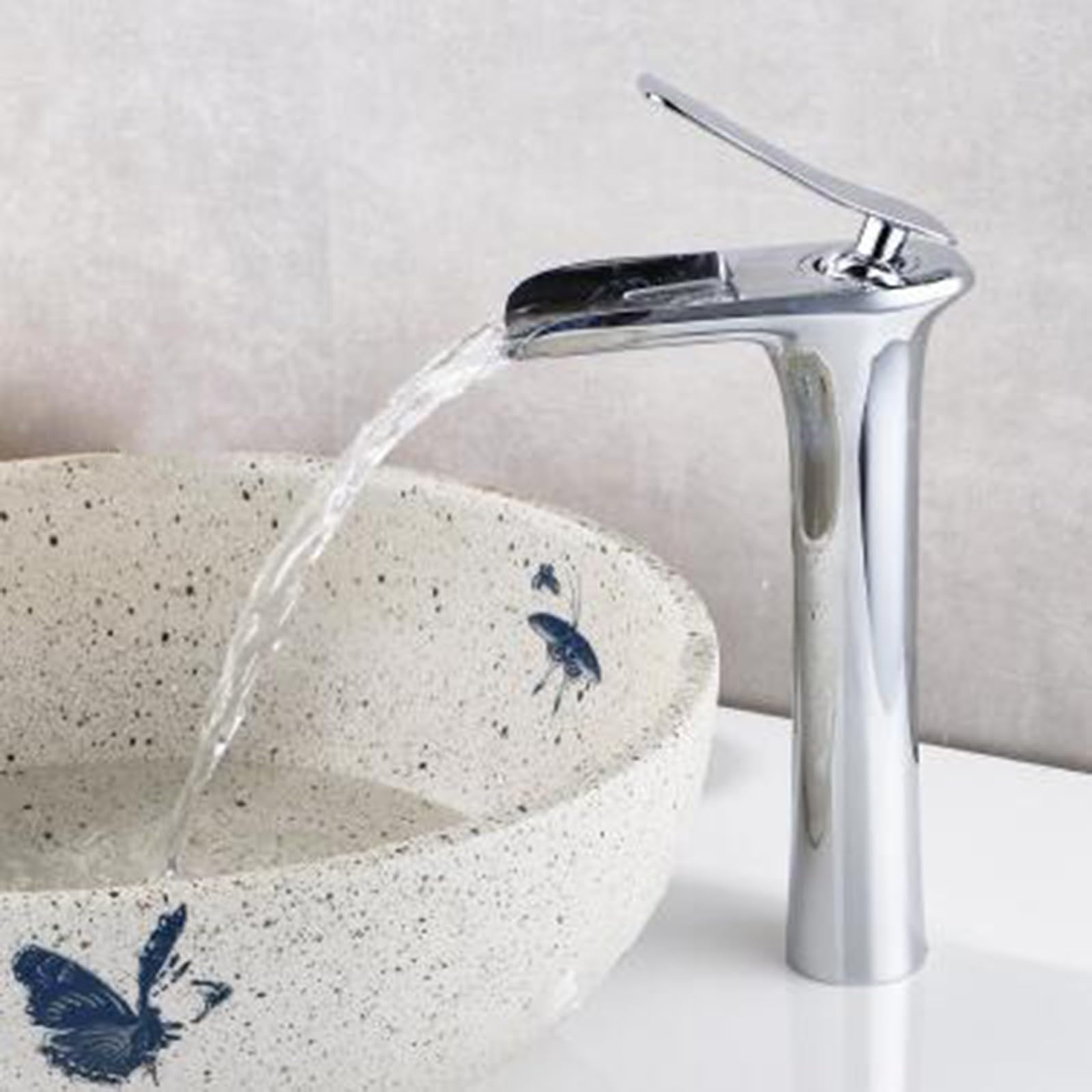 Mitigeur cascade en laiton antique pour vasque de salle de bain rétro
