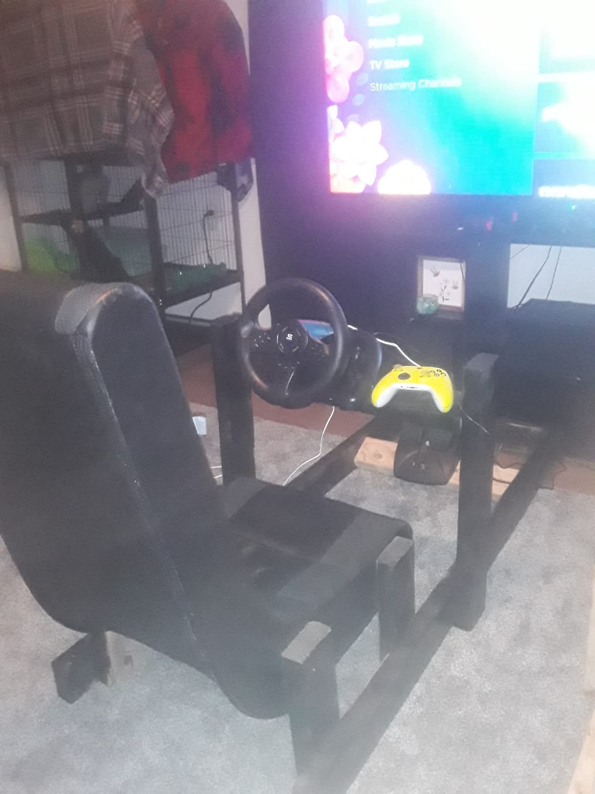 14/mo Finance Superdrive SV450 racing steering wheel with Pedals and