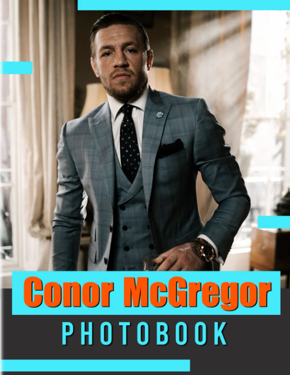 ℂ𝕠𝕟𝕠𝕣 𝕄𝕔𝔾𝕣𝕖𝕘𝕠𝕣 Photobook: 𝕌𝔽ℂ Members Photography Book for Men, Boys to Decroration Gifts | With 40 Illustrations Pages for Relaxation