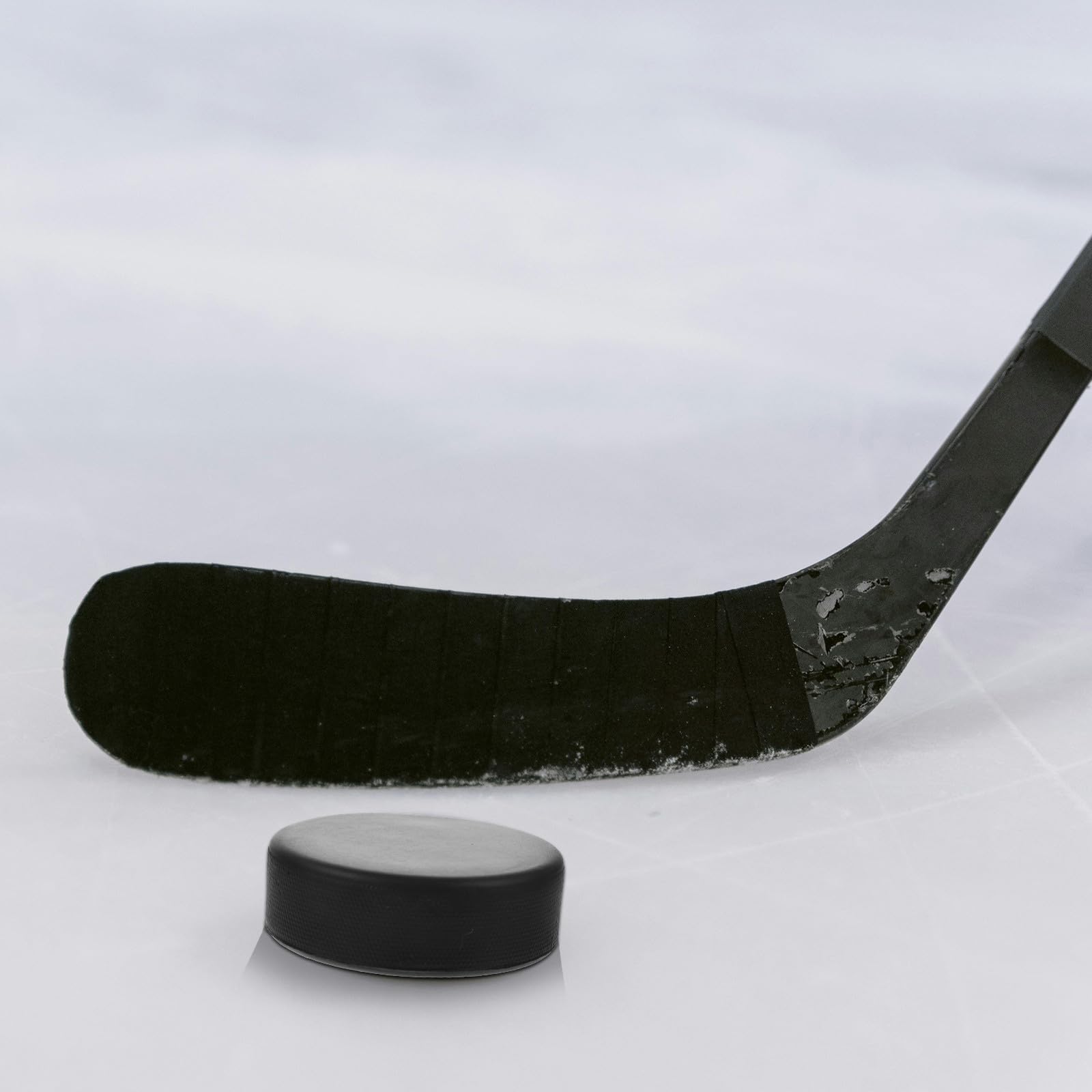 Housoutil 15 Pezzi Air Hockey Striker Pucks in Materiale Resistente Dimensioni Professionali per Allenamento Hockey da Tavolo Indoor e Outdoor Completo per Migliorare Abilità e Prestazioni