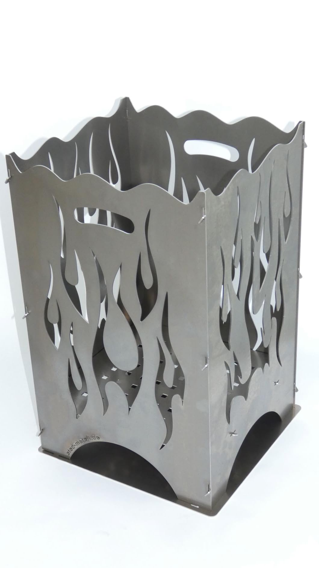 Feuerkorb | Feuertonne | Feuerschale aus Stahl eckig 55x36x34cm Stecksystem rustikal (Flamme h=55 cm)
