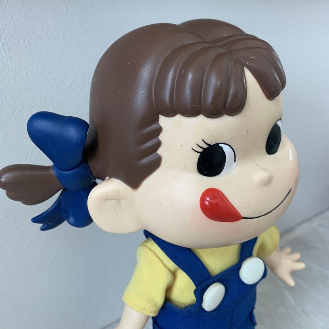 Amazon | 不二家 ペコちゃん人形 オーバーオール 青 | 人形・ドール 