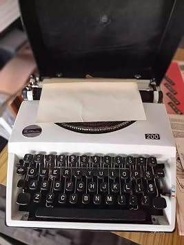 Classic Manual Typewriter Old Fashioned Vintage Manual Typewriter - Antique Typewriter - Deeply Restored by Craftsmen - 1980 Classic Nostalgia Portable Retro Manual Typewriter - 30 X 30 X 10 Cm,White