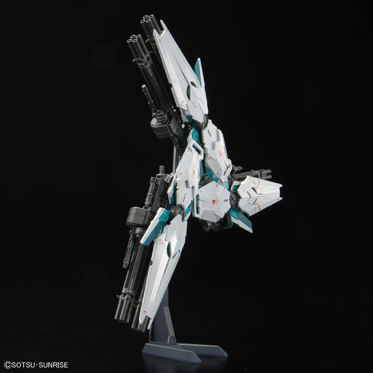 Amazon.co.jp: バンダイスピリッツ RG 1/144 ガンダムベース限定 RX-0 