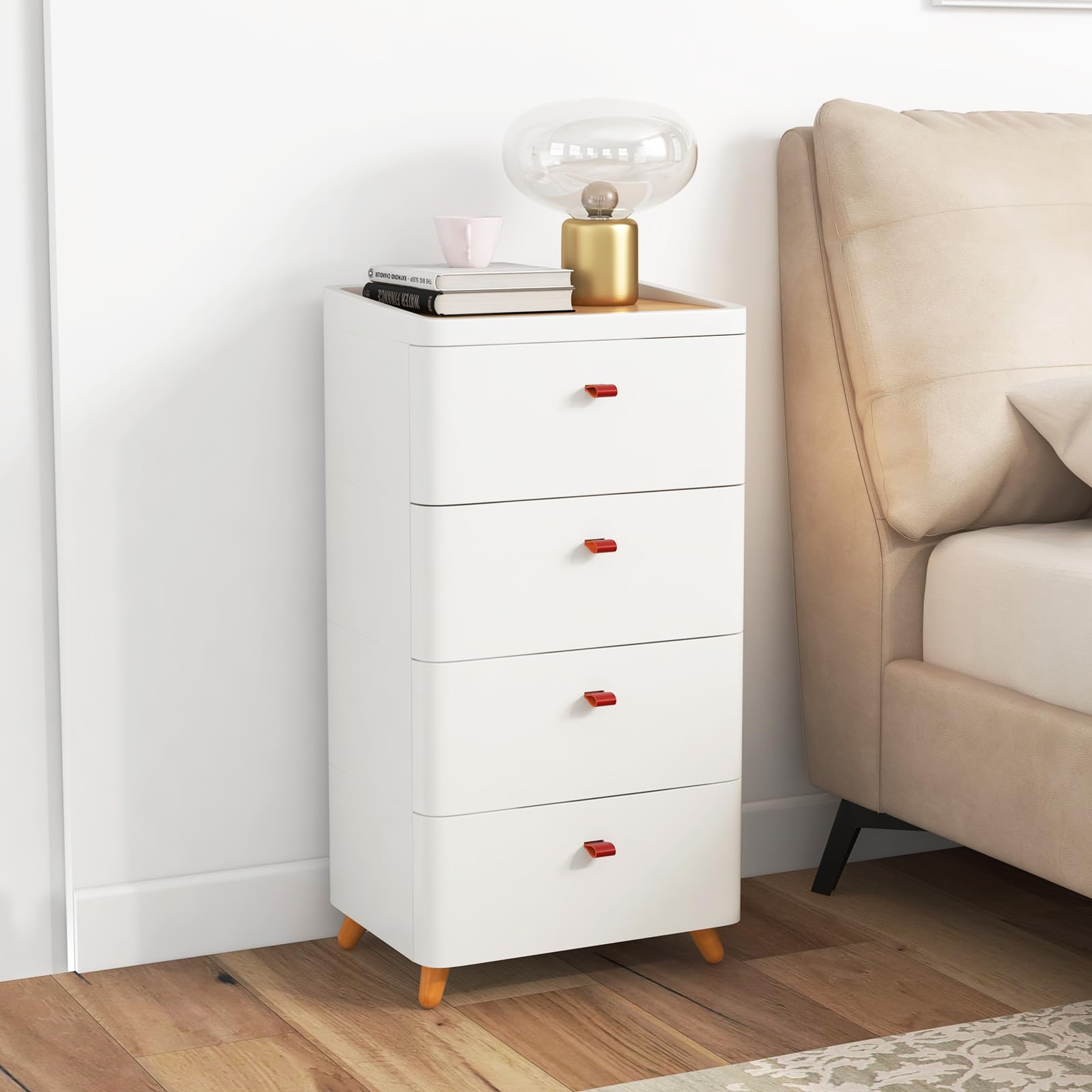 KOMFOTTEU Cajonera con 4 Cajones para Dormitorio, Cómoda con Bandeja Extraíble de Bambú y Patas de Madera Maciza, Mueble de Almacenamiento para Salón, Oficina, Estudio, 42 x 32 x 81,5 cm, Blanco