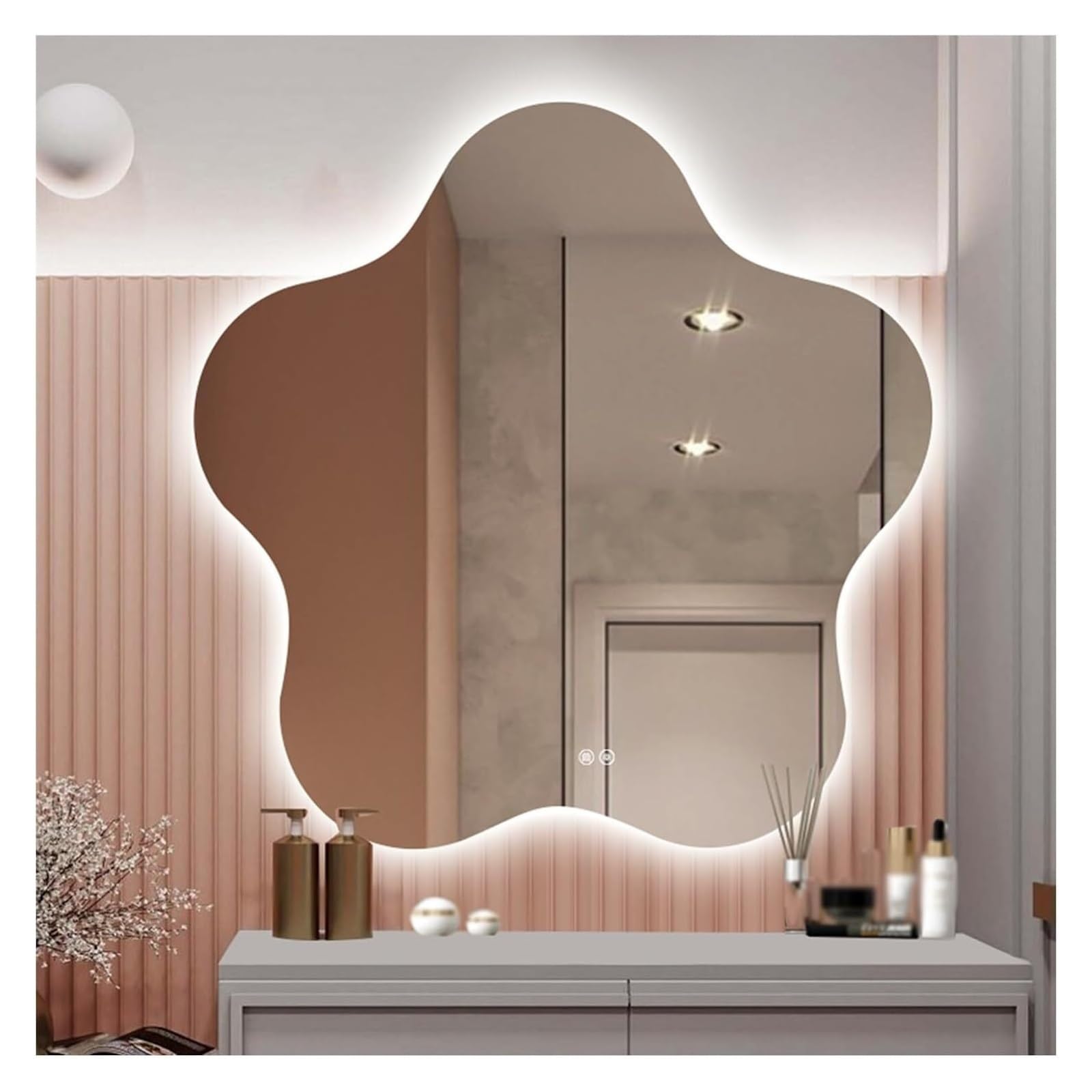 Miroir de salle de bain LED pentagonal 60cm antibuée à mémoire