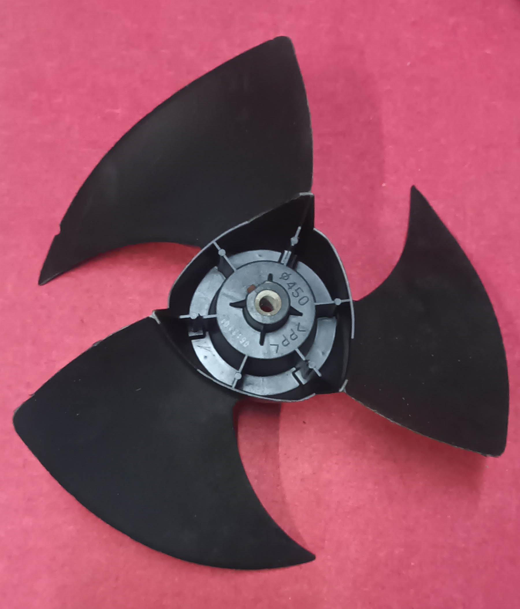 3 Leaf Air Conditioners Fan Black Colour 13 inch Hole Dia:10mm 00-40 3