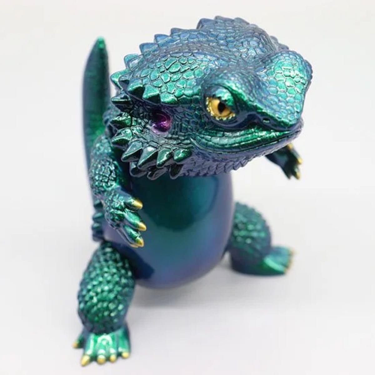 Amazon | フトアゴン ソフビフィギュア 金目 スカラビュース 