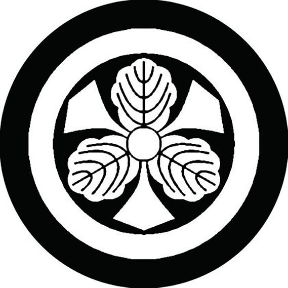 Amazon Co Jp 家紋シール 丸に剣三つ柏紋 布タイプ 直径23mm 6枚セット Ns23 05 ファッション