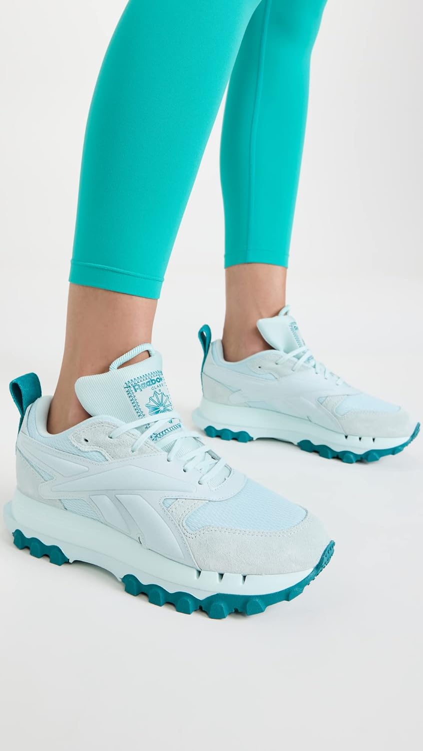 Miniatura 3 de Reebok Zapatillas clásicas de cuero Cardi B V2 para mujer