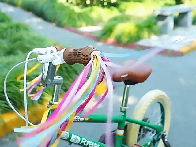 fransen fahrradlenker MIETONG 1 Paar Fahrrad Streamer für Kinder – Kinder Bunte Lenkerquasten mit Fransen, Fahrrad Deko für Mädchen Jungen Fahrrad Scooter Zubehör, Blau Sport & Freizeit Tennis ball storage - außenbereich Schneiden:38