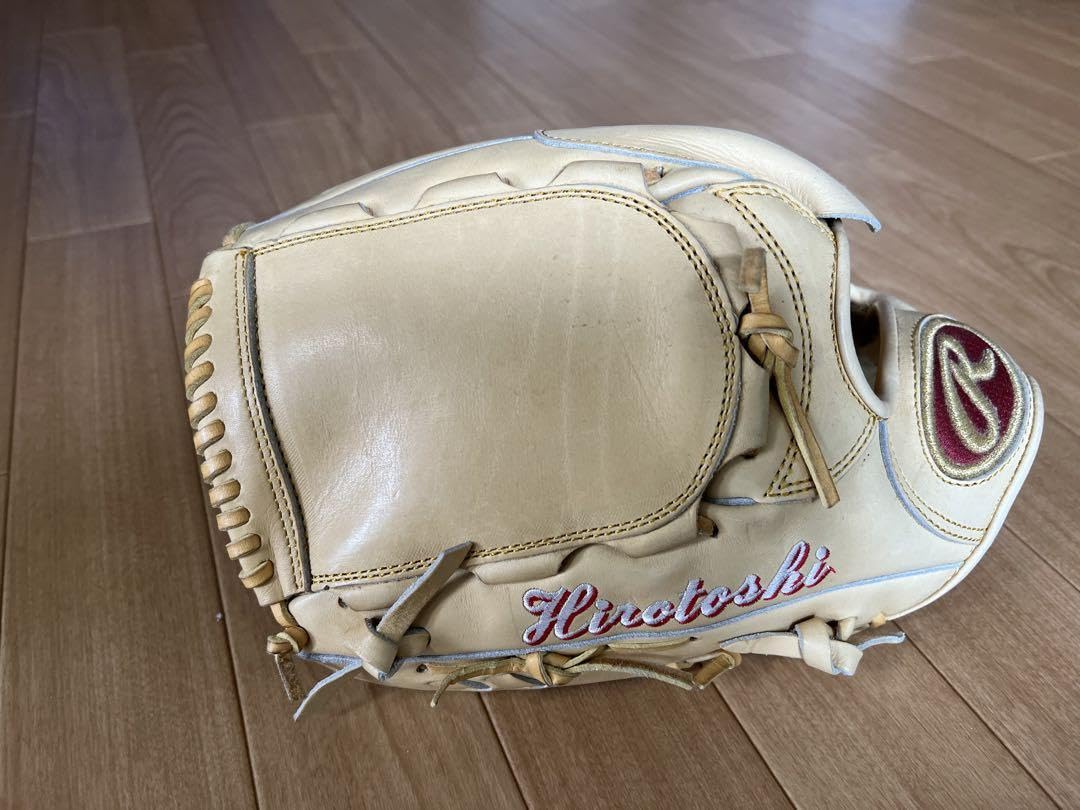 希少激レア品】元ヤクルトスワローズ石井弘寿投手グラブ - メルカリ｜硬式