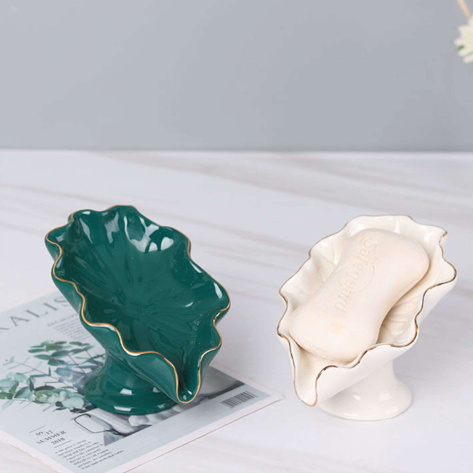 Jabonera, jabonera con tapa, jabonera, jabonera estilo hojas de arce europeas, jaboneras de cerámica for jabón en barra, jabonera de porcelana, bandeja de jabón, for decoración de baño, azul, 5.1 x 3.