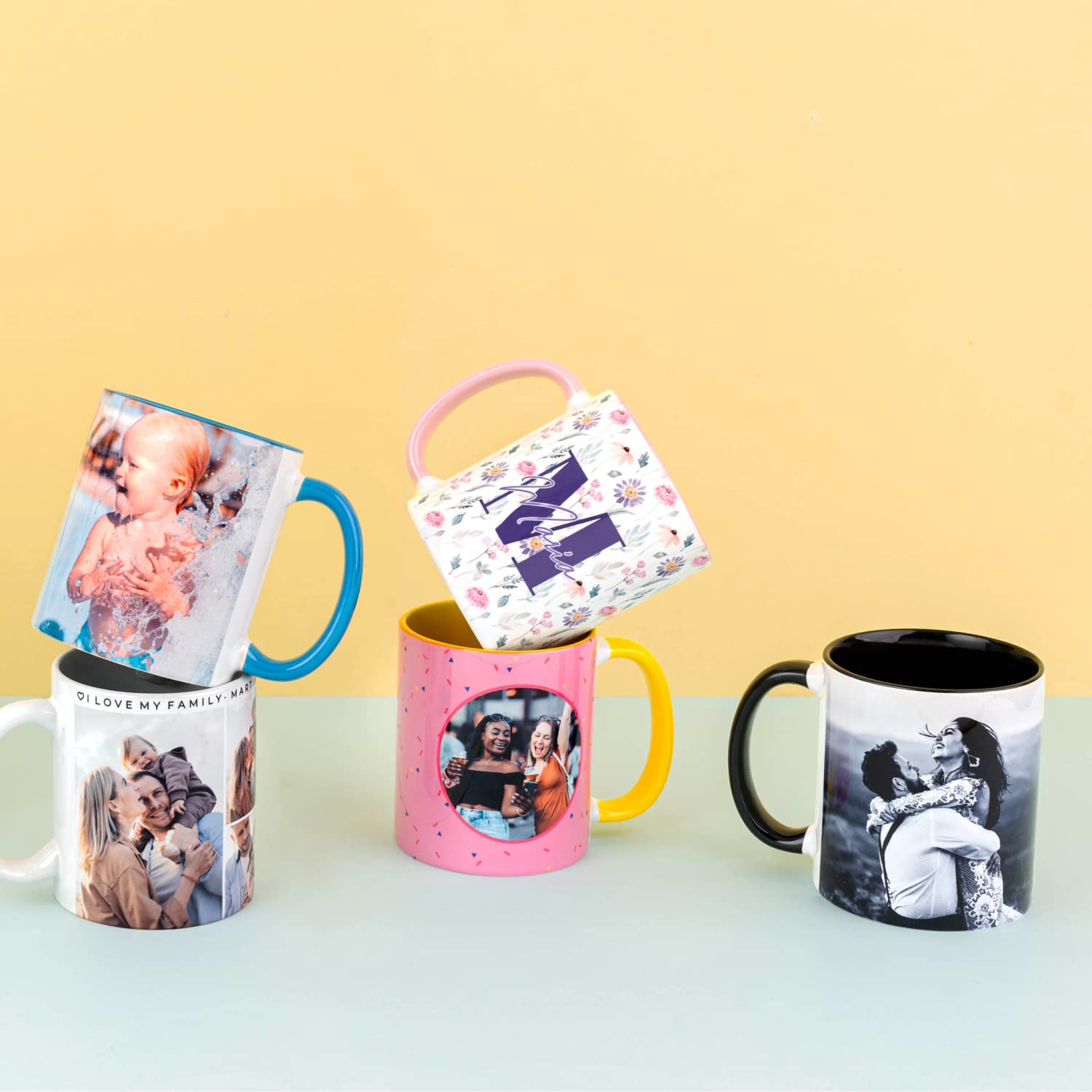 Wanapix | Tazza Personalizzata Con Foto e Testo | 325 ml | Tazza Personalizzata Ceramica | Mug | Regalo Originale | GIALLO