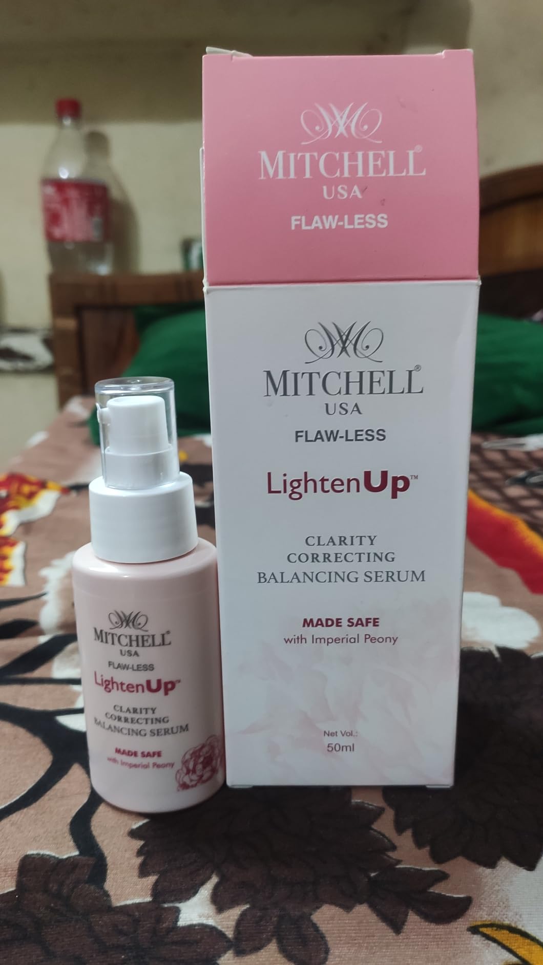 LightenUp Flaw-Less Clarity Correcting Balancing Serum - 1.7 fl oz / 50ml - Brightens Skin, Evens Tone, Hydrates & Refines Texture - Lightweight, Non-Greasy Face Serum for All Skin Types