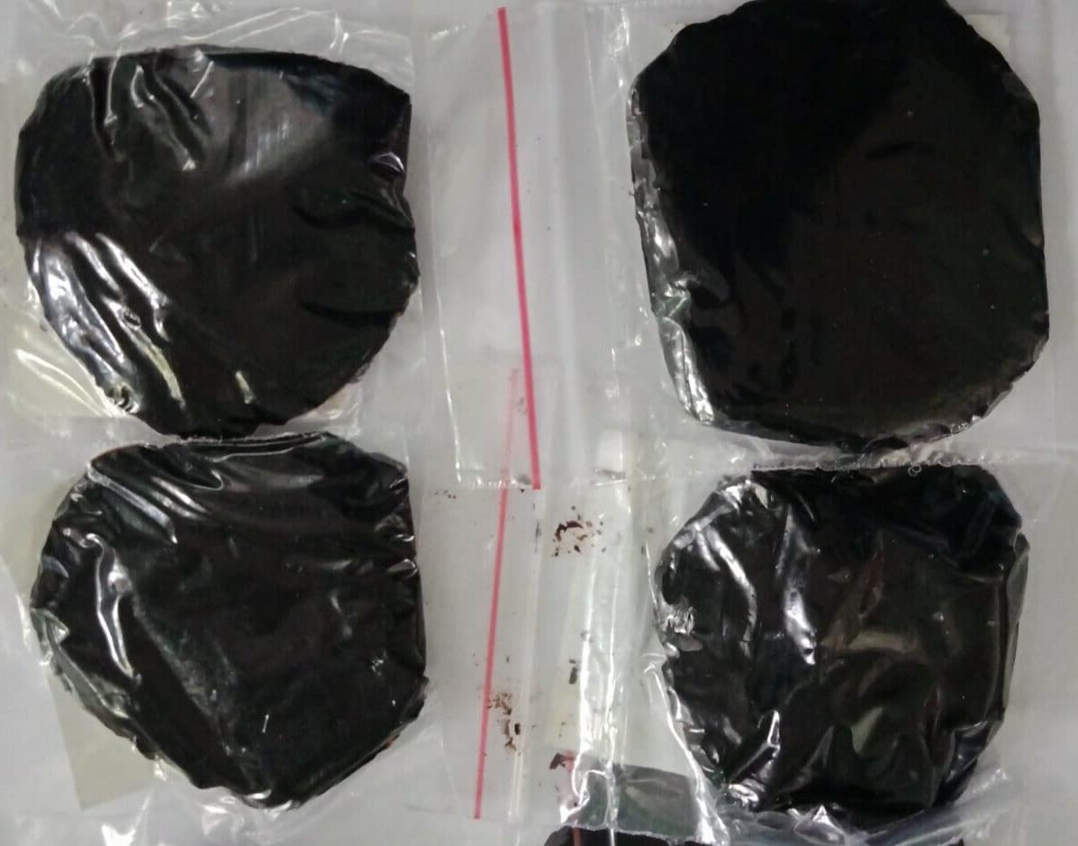 Pure and Original Himalayan Shilajit. Pack of 80gm (20gm x 4 pouches). Boosts Energy, Stamina and Vitality. Reduces Fatigue and Stress. Used for maintenance of Good Health and increasing Immunity. Sourced from High Altitude Himalayan Mountains. Easy to use.