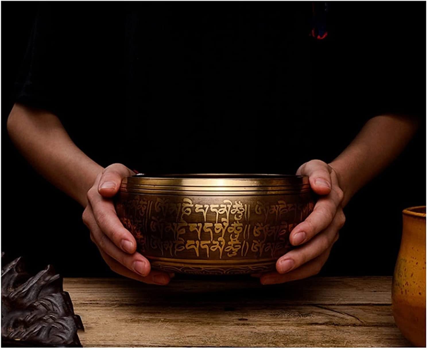 Set di Campane tibetane per Meditazione, Yoga, guarigione dei Chakra, Preghiera e consapevolezza. Campana Sonora in Rame per Meditazione con percussore e Cuscino, Realizzata a Mano in Nepal.