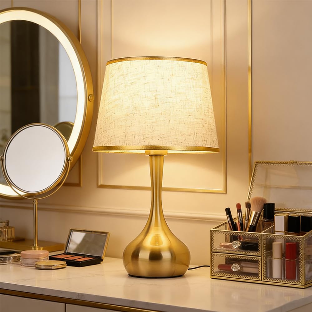 Lampada da Tavolo Oro in Metallo Satinato e Paralume in Tessuto Bianco Luce con Attacco E27 e Paralume in Stoffa Dorata Lampada da Comodino E27 Lampada da Scrivania Soggiorno Camera da Letto (Bianco)