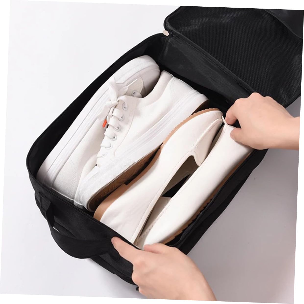 Reiseschuhtasche Praktisch und Leicht mit Großem Fassungsvermögen aus Gewebe und Multifunktionalem Schuh Organizer in Schwarz für Reisen