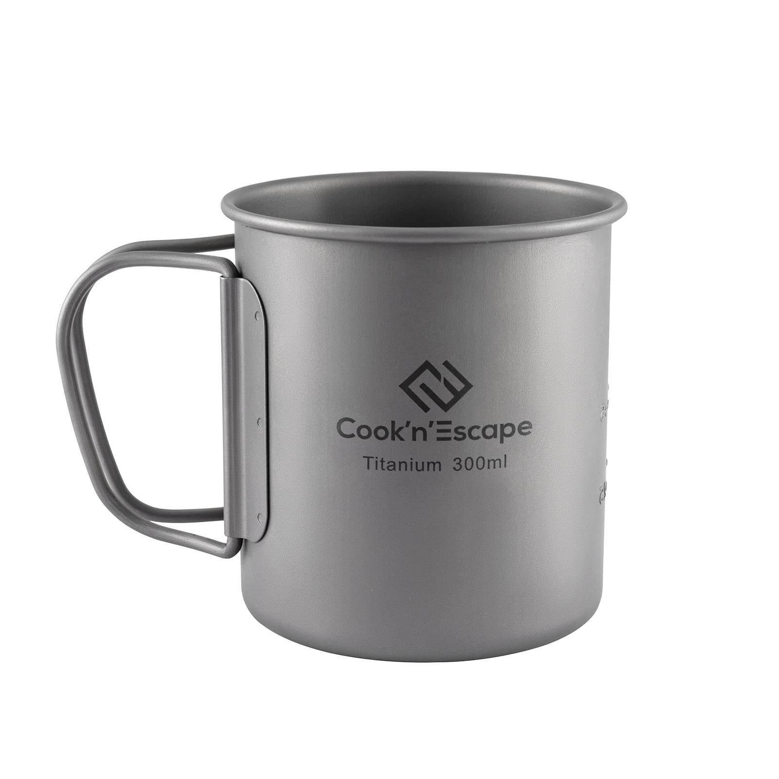 COOK'N'ESCAPE Tazza in Titanio da Campeggio – Tazza da Campeggio Ultraleggera con Manico Pieghevole, Appendibile, Resistente al Calore, per Campeggio e Outdoor (300 ml)