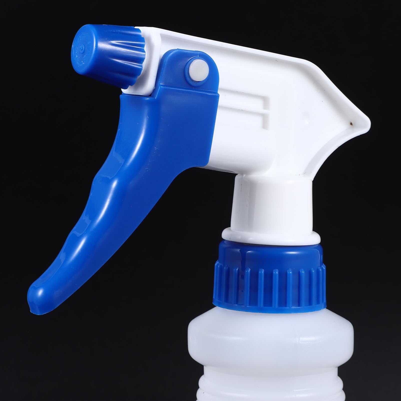 FRCOLOR 8 Stück 750ml Kleine Wassersprüher aus Pe Kunststoff Leichte Sprühflaschen zum Bewässern von Pflanzen und Friseureinsatz Praktische Sprühgeräte im Zufällige Farbe