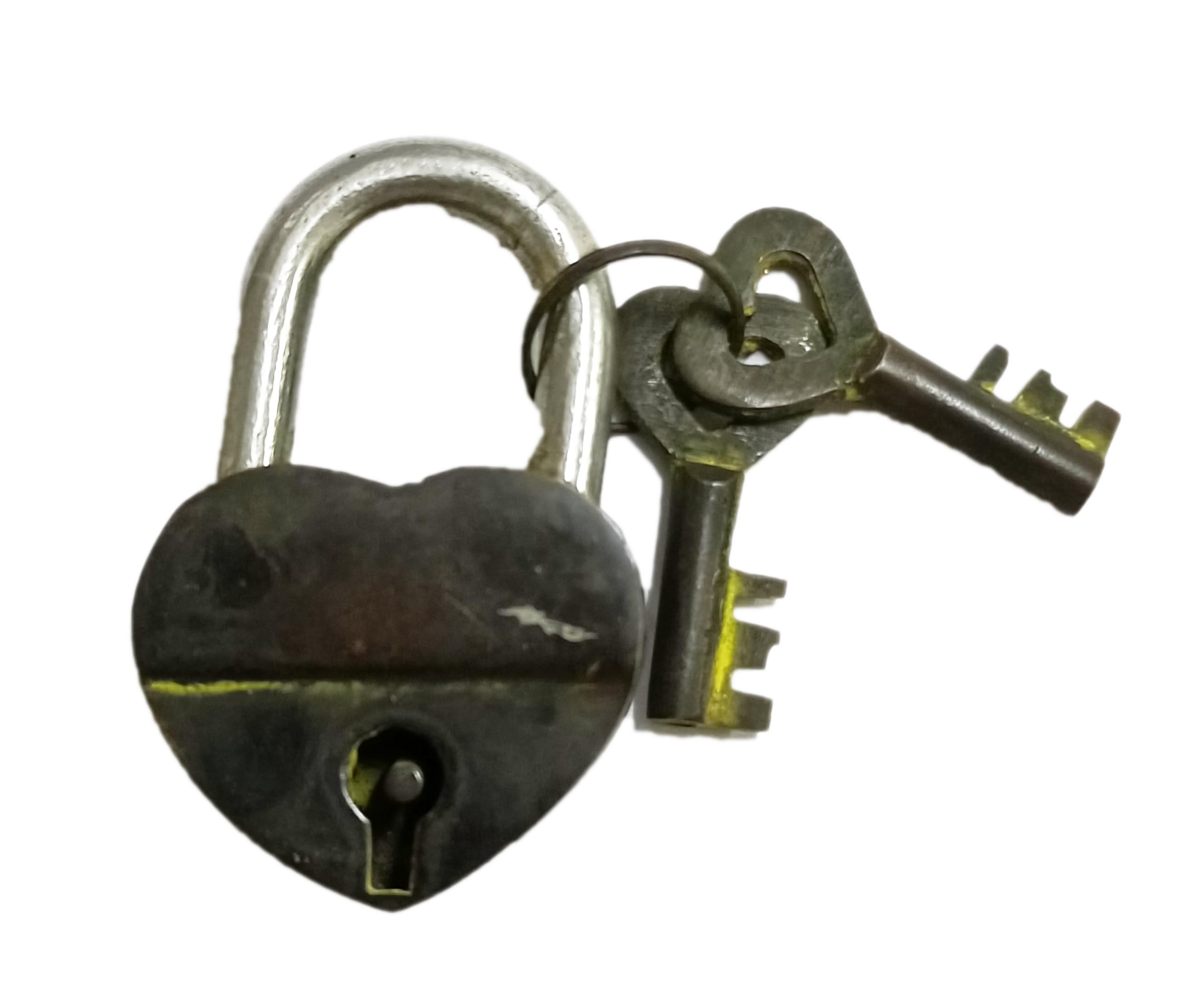 Cadenas en laiton en forme de cœur le cadeau vintage symbolique idéal