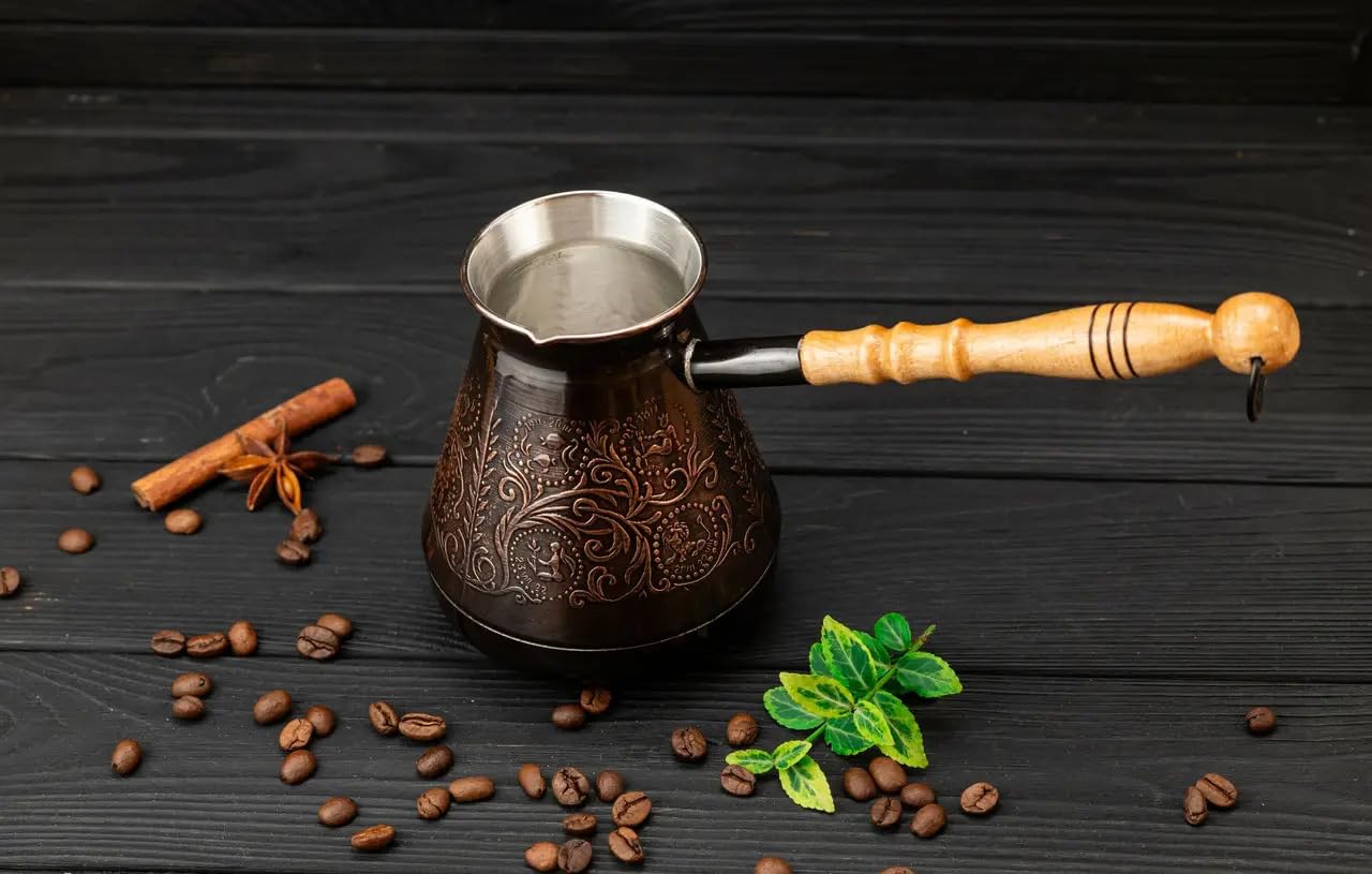 Turka, Türkische Kaffeekanne Kupfer-Dzhezva – Mokkakocher mit Holzgriff, handgefertigte Gravur, orientalisches Design, 500 ml