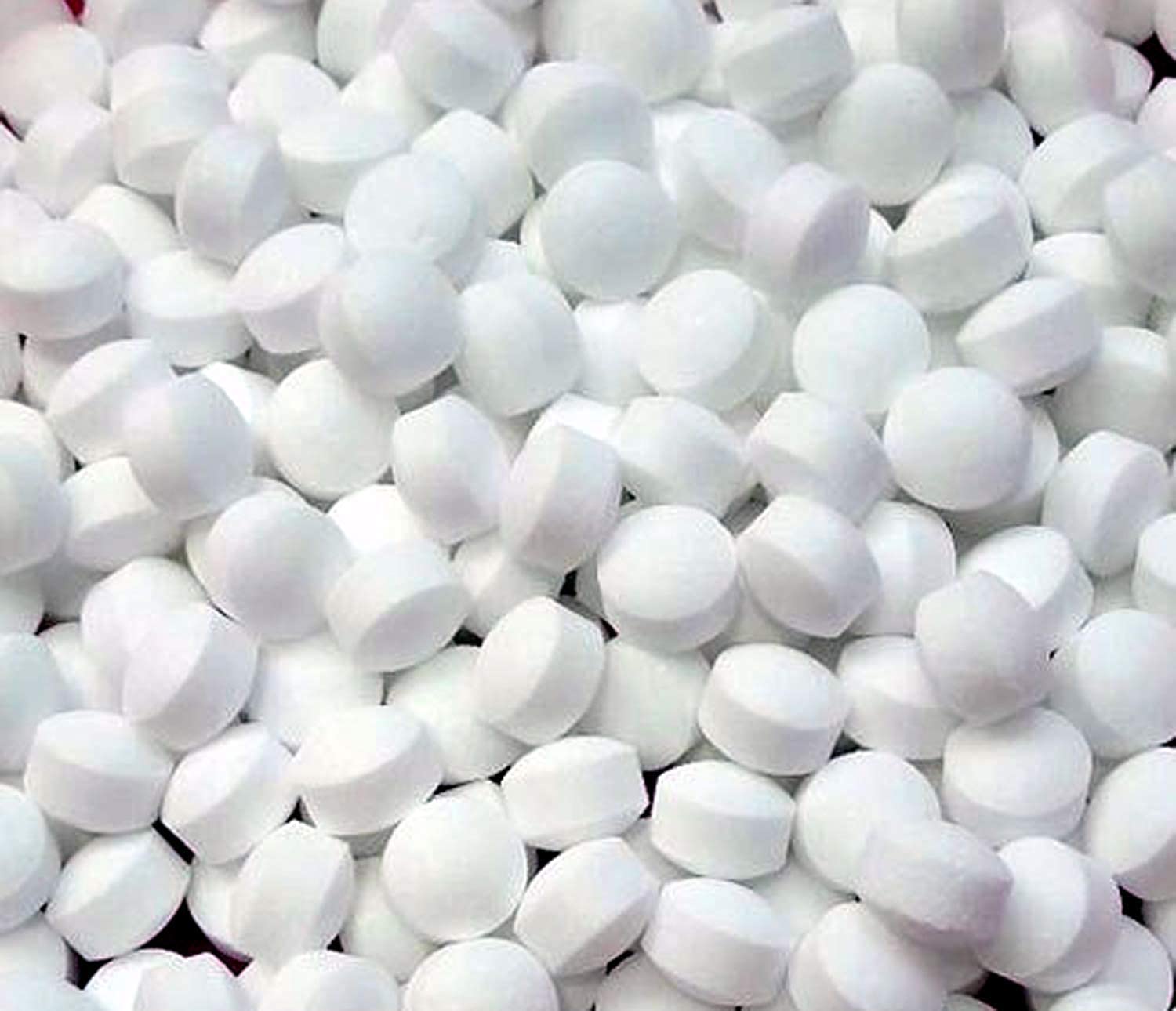 Naphthalene Balls for Wardrobe Clothes Cupboard Bathroom Urinal Damer goli Sanitary Cubes, Mothballs Odor Remover Air Freshener (White) 200 gm