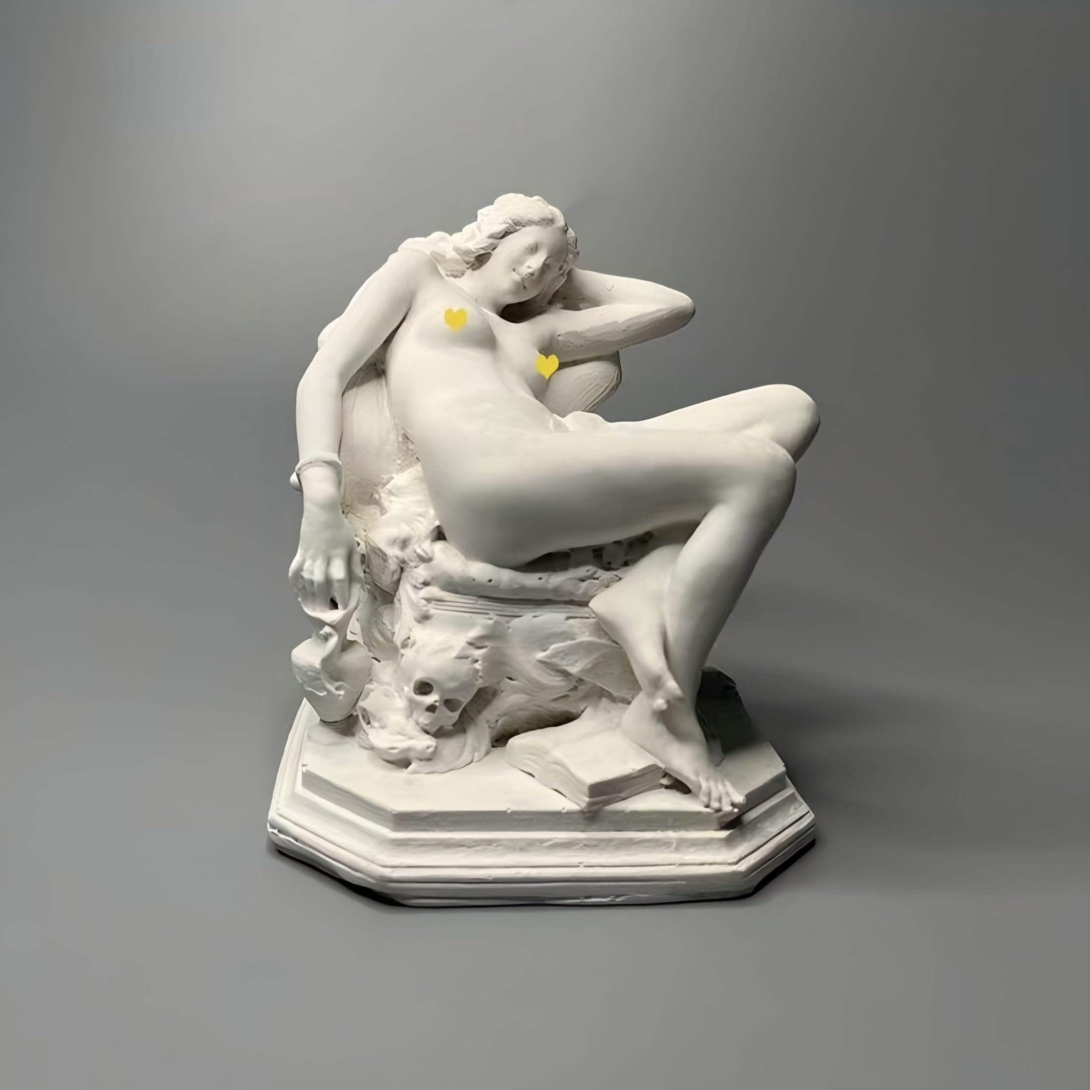 Dytartzx Classical Female Art Statue – White Plaster Sculpture for Home Décor, Small Decorative Figure for Shelf Desk Table, Elegant Renaissance Style Accent, 3.9 x 3.5 in