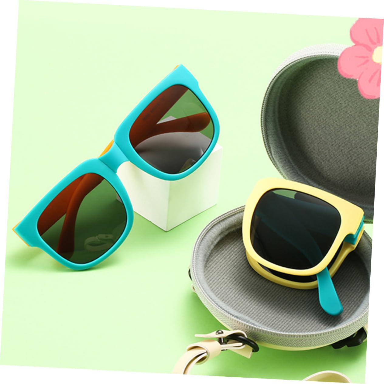 NOLITOY Boys Girls Sunglasses 3 Pairs Polarized Folding Boys and Girls Sunglasses/pc Material Beach Party