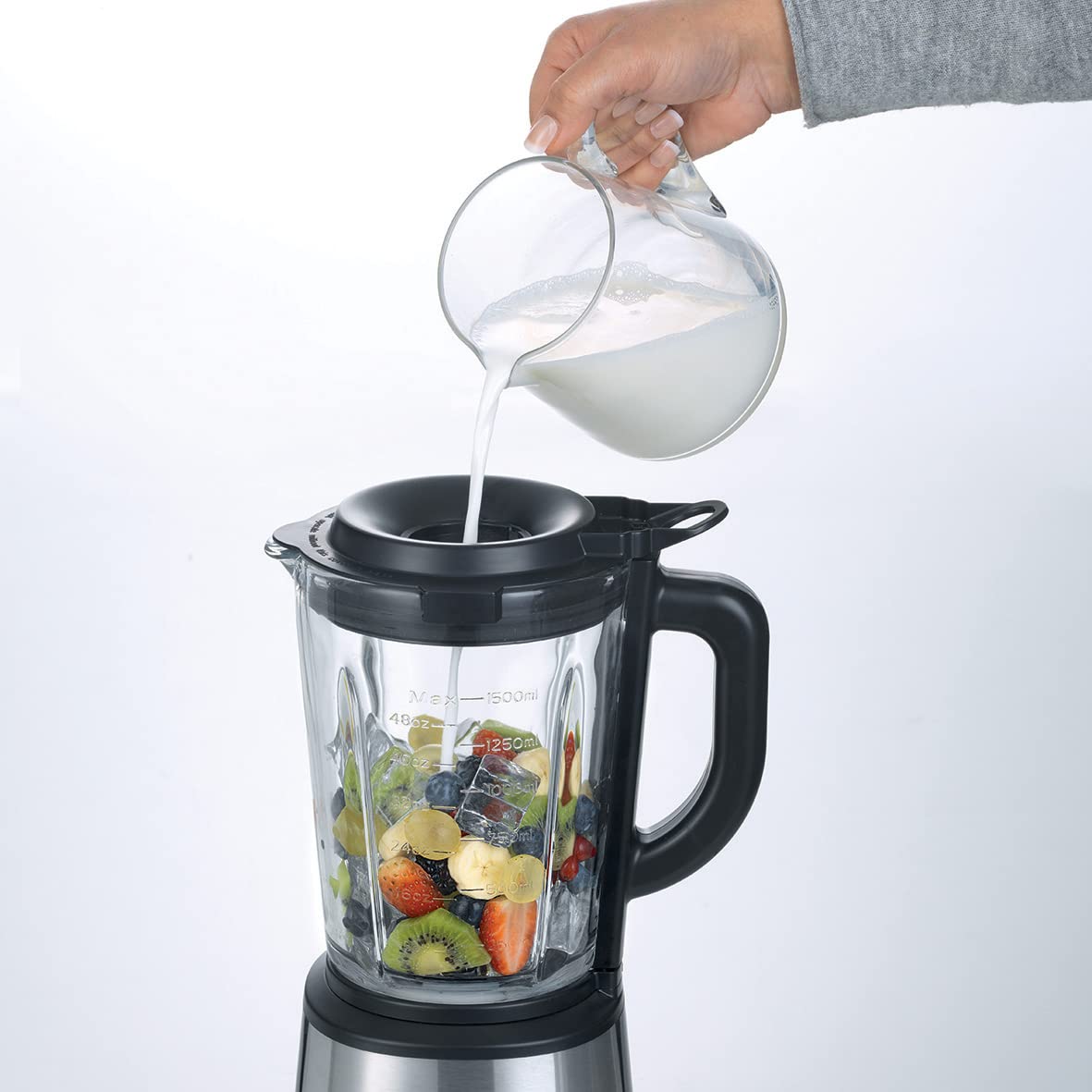 Ariete Power Blender 579, Frullatore con 4 Lame in Acciaio Inox, 2 Velocità + Funzione Pulse, Piedini Antiscivolo, Coperchio Superiore, Capacità 1,5 L, 1200W, Siver