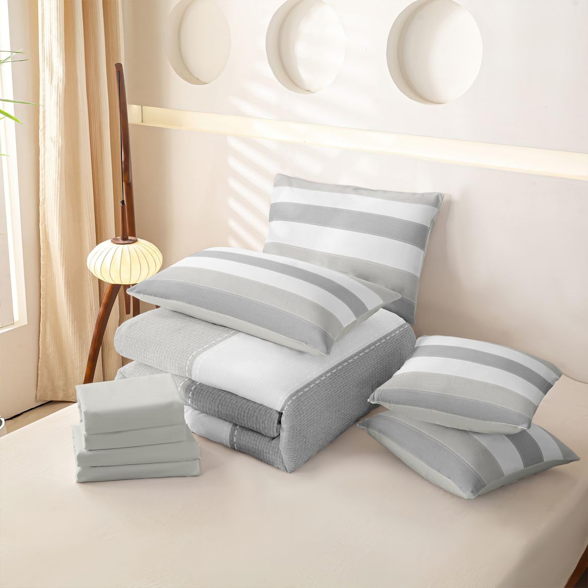 Loussiesd Set di biancheria da letto per bambini e bambine, con copripiumino, lenzuola, federe, federe per cuscini, 7 pezzi, bianco e grigio