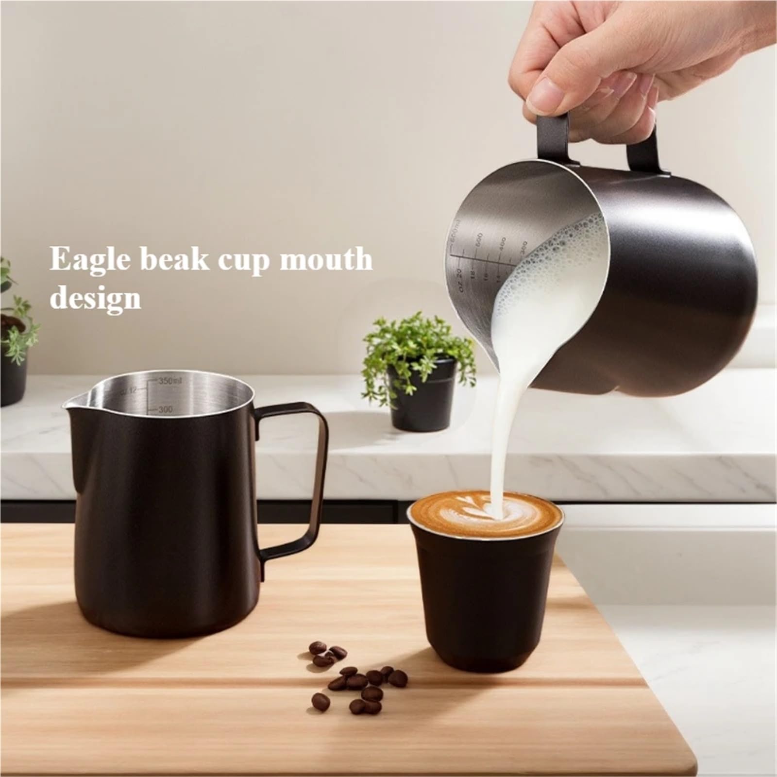 Milchschaum Kanne 350 ml / 600 Milchaufschäumkännchen aus Edelstahl for professionelle Baristas(BM-B-600ML)