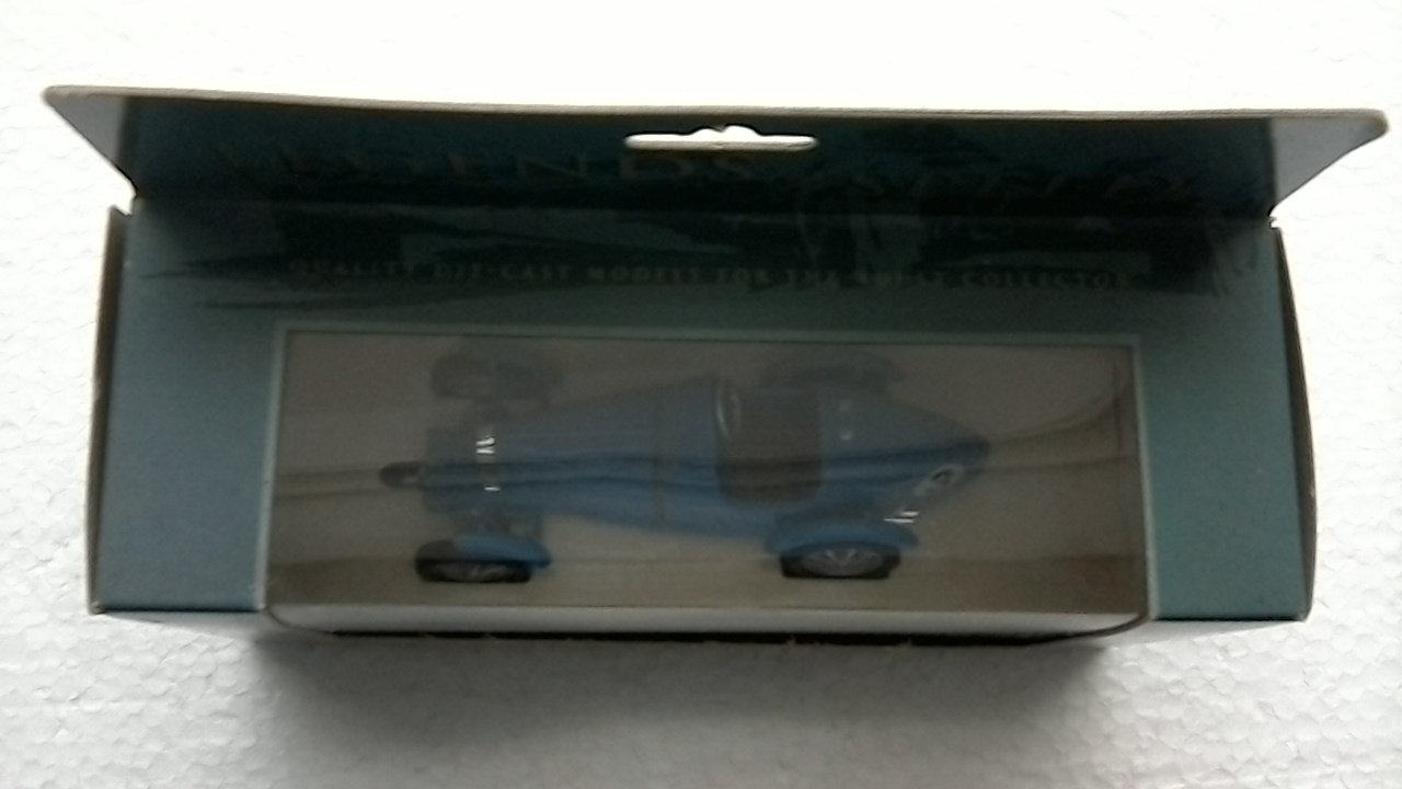 CORGI LEGENDS OF SPEED BLUE RACING CAR 00202 - Image 2