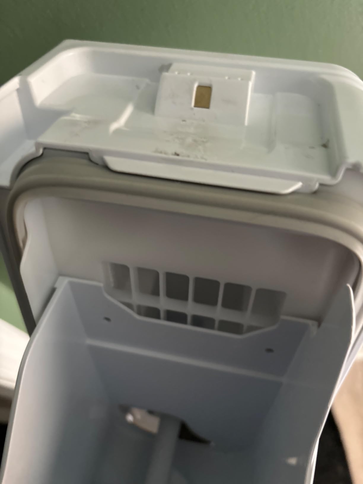 Upgraded DA9720156B Refrigerator Ice Bucket Compatible with Samsung Ice Bin