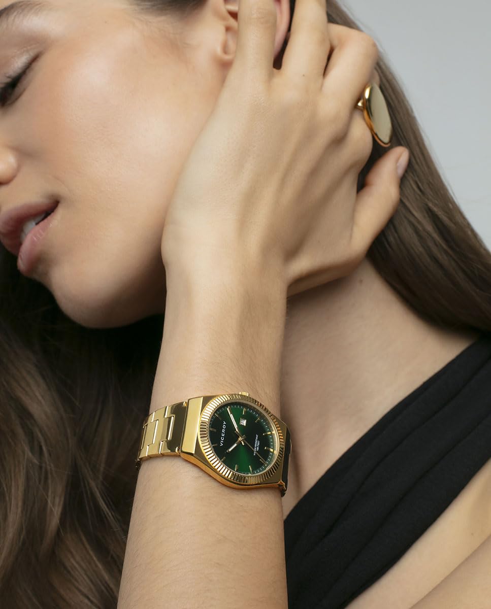Viceroy Reloj Mujer Elegante para Vestir de Acero Inoxidable - 34 mm - Movimiento de Cuarzo - Esfera Verde - Bisel Dorado - Resistente al Agua 5 ATM - Colección Dress – 401296-67