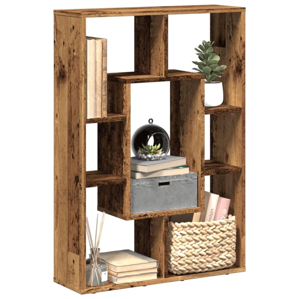 Estantería de madera vieja de diseño vertical para crear un rincón de lectura acogedor