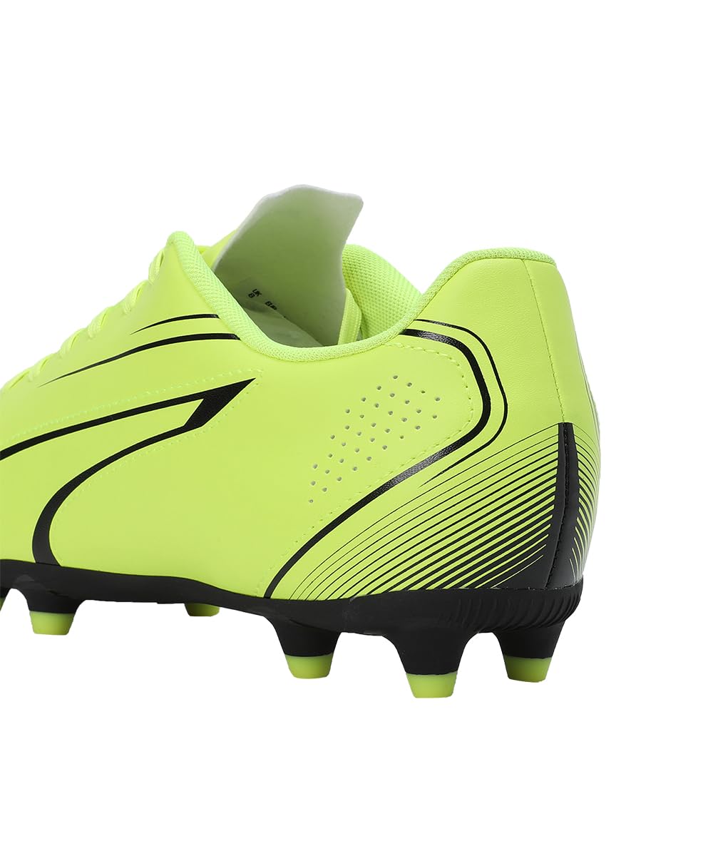 PUMA Vitoria FG/AG Soccer ShoeHombre